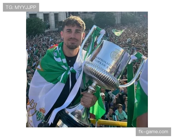 Rodri高效体能训练揭秘：科学方法助力足球运动员表现稳步提升