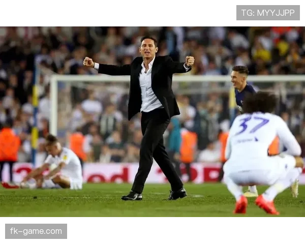 利兹联新赛季强势启航，剑指重返英超关键一步