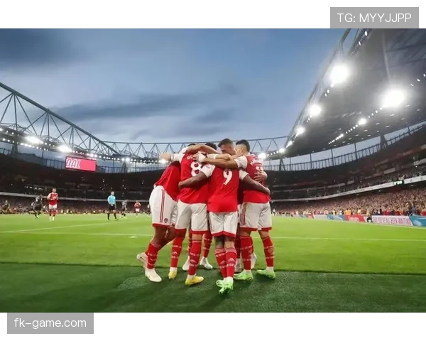 英超新星马克西姆·库扬状态火热，强势助队迎战新赛季挑战