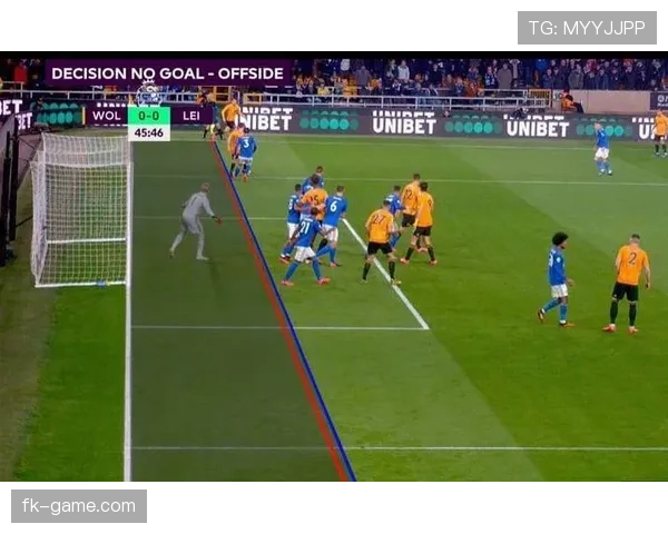 VAR介入标准详解：哪些情况必须暂停比赛复查判罚？